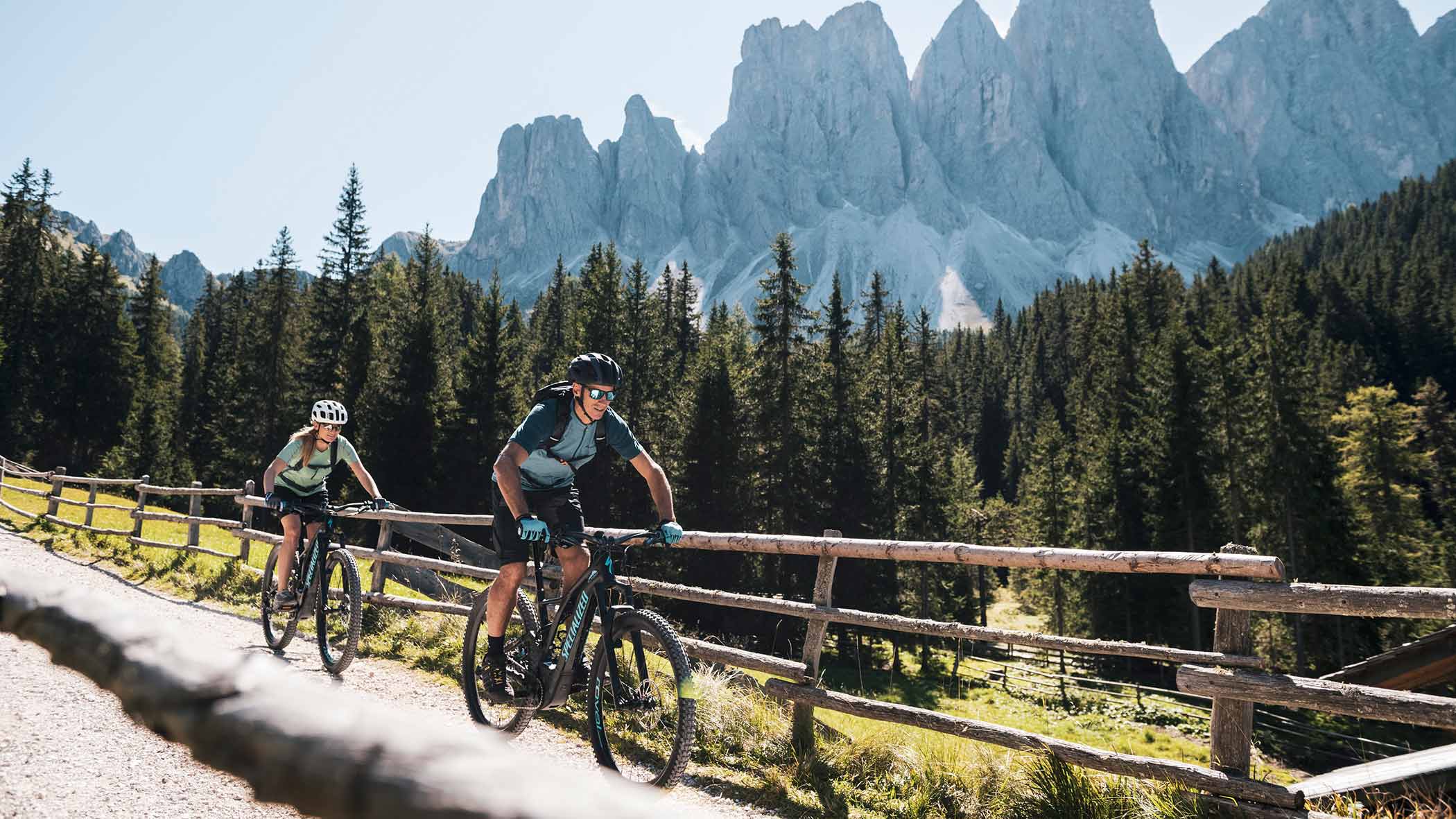 Urlaub mit Mountainbike in den Bergen | Hotel Störes
