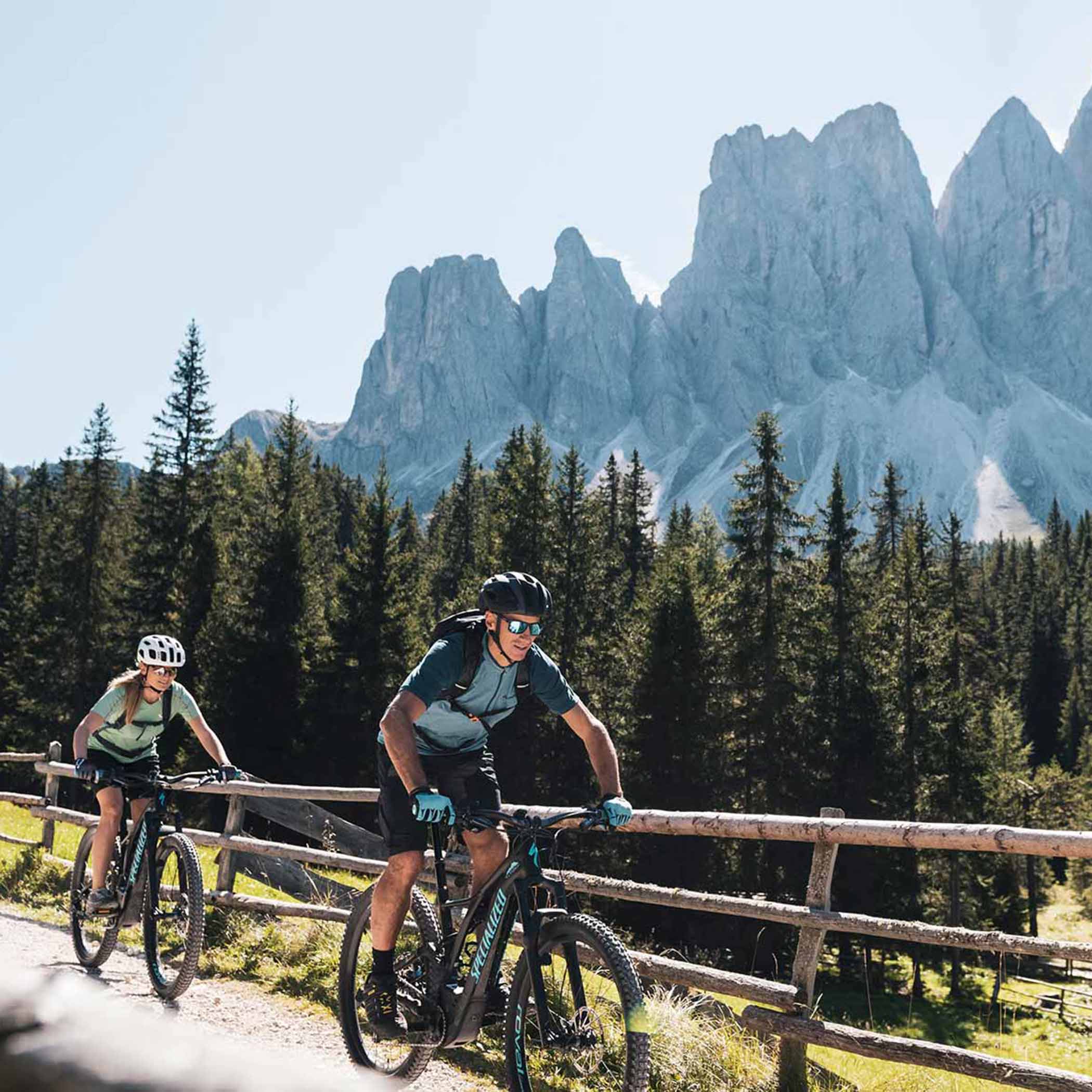Vacanza in bicicletta in Val Badia | Hotel Störes