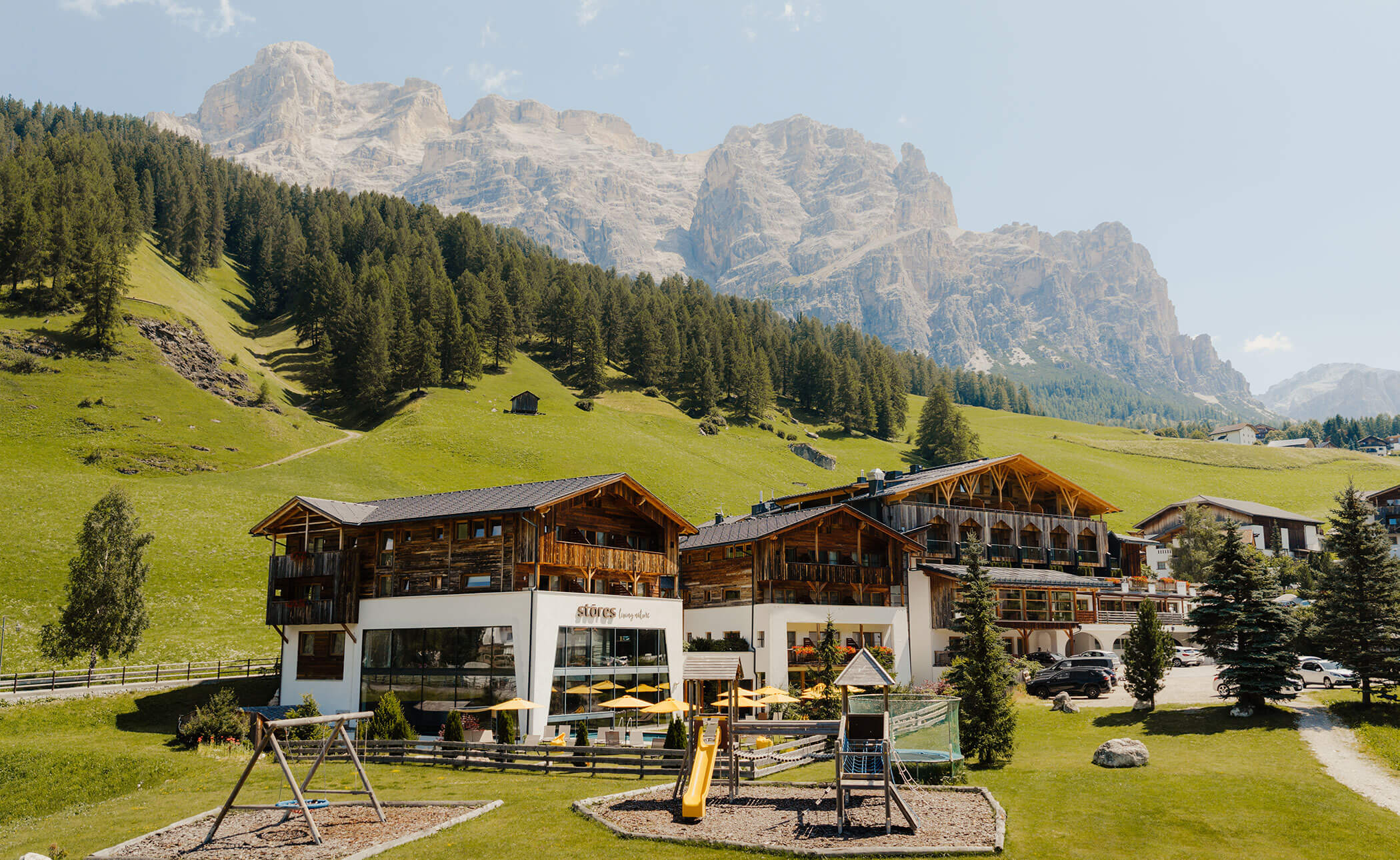 Hotel Störes beneath the Conturines