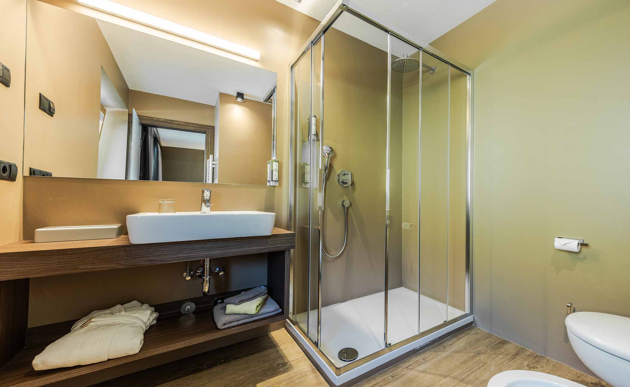 Comfort Zimmer Tablé - Bad | Hotel Störes