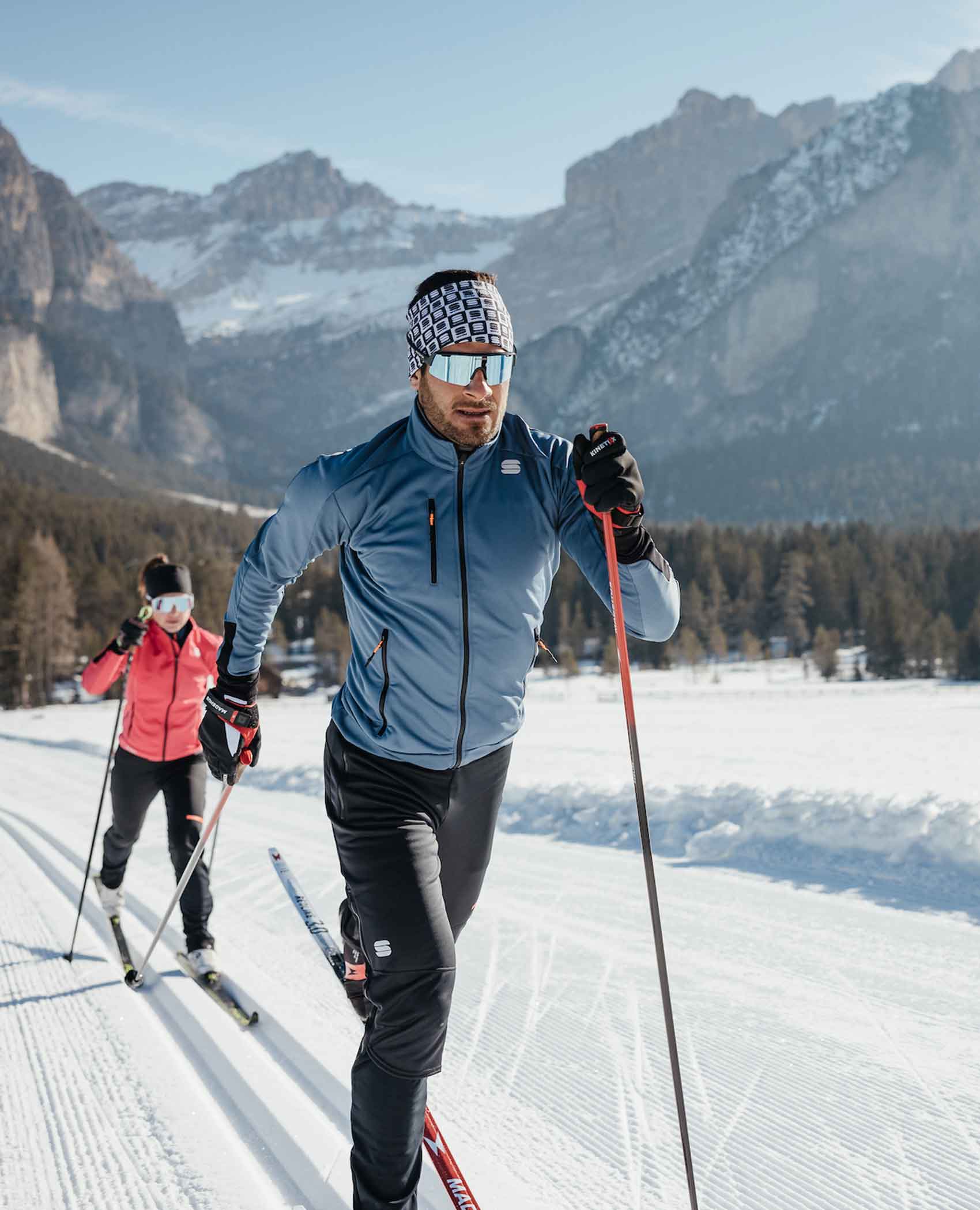 Langlaufen im Winter - Mann & Frau | Hotel Störes